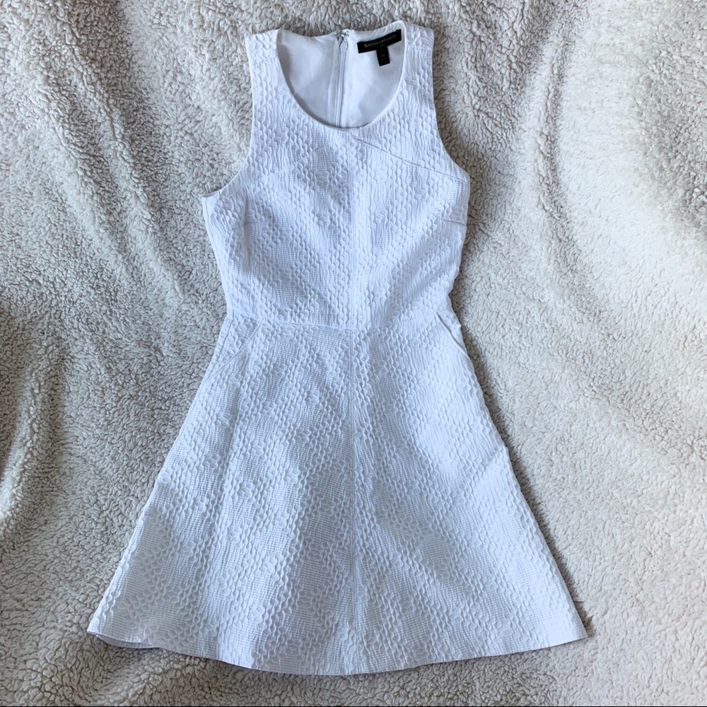 White Banana Republic Petite Dress with Pockets